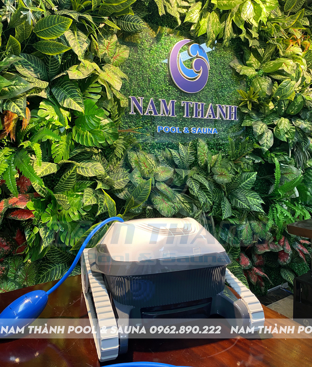 Robot bể bơi Dolphin E10
