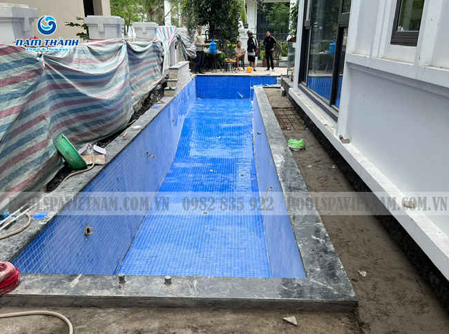 Dự án bể bơi gia đình anh Thạch tại Tuần Châu, Quảng Ninh 16 Dự án bể bơi gia đình anh Thạch tại Tuần Châu, Quảng Ninh
